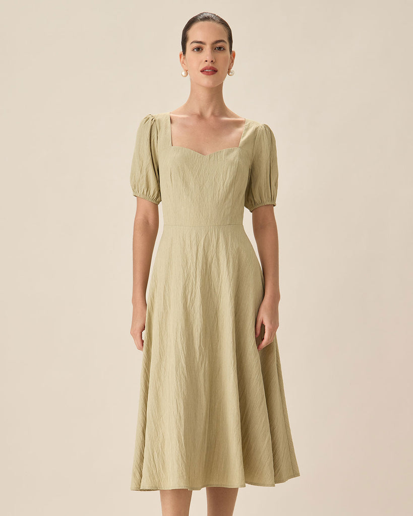 Green Sweetheart Neck Shirred Midi Dress