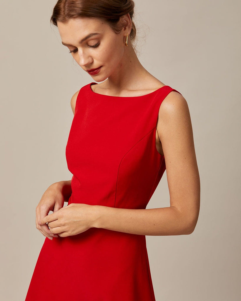 The Red Boat Neck Solid Mini Dress Dresses - RIHOAS